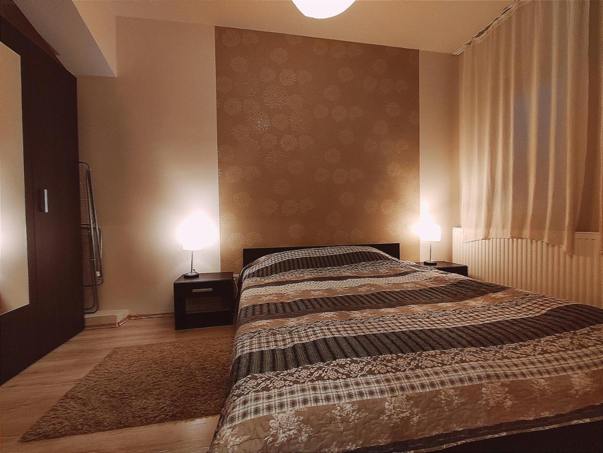 Family Residence Eger Ngoại thất bức ảnh
